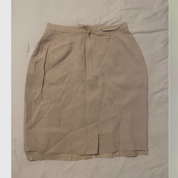 Beige Pencil A-Line Business Casual Work Boho Classy Classic Minimal Mini Skirt - Picture 2 of 5